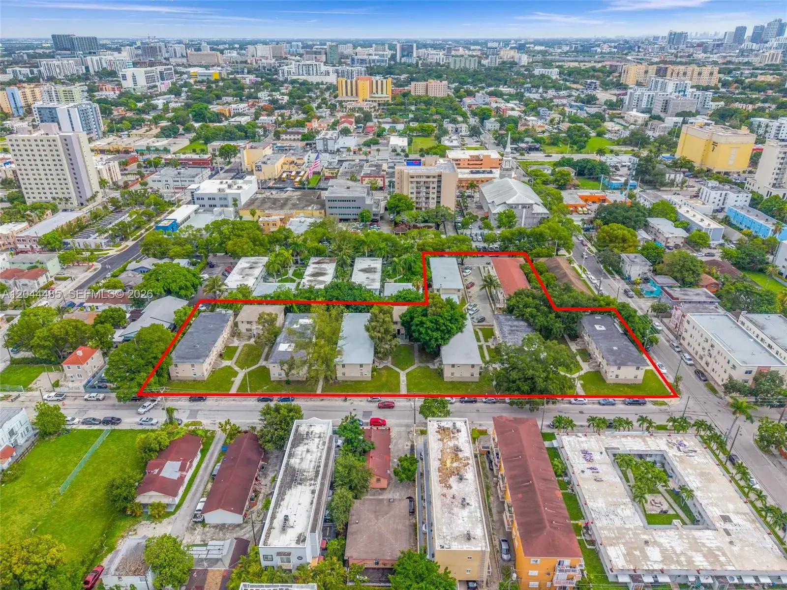 931 SW 3rd St, Miami FL 33130 photo 5