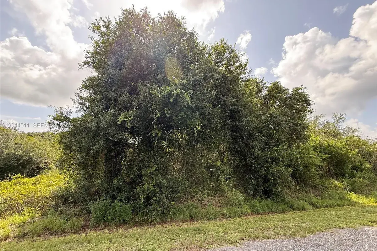 625 N GRANJA ST, Clewiston FL 33440