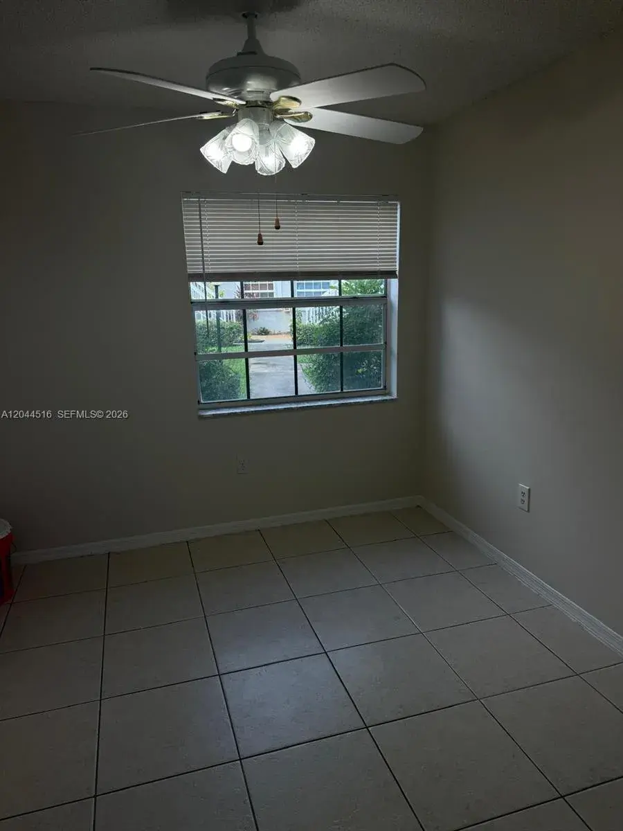 458 NE 210th Circle Ter # 8, Miami FL 33179