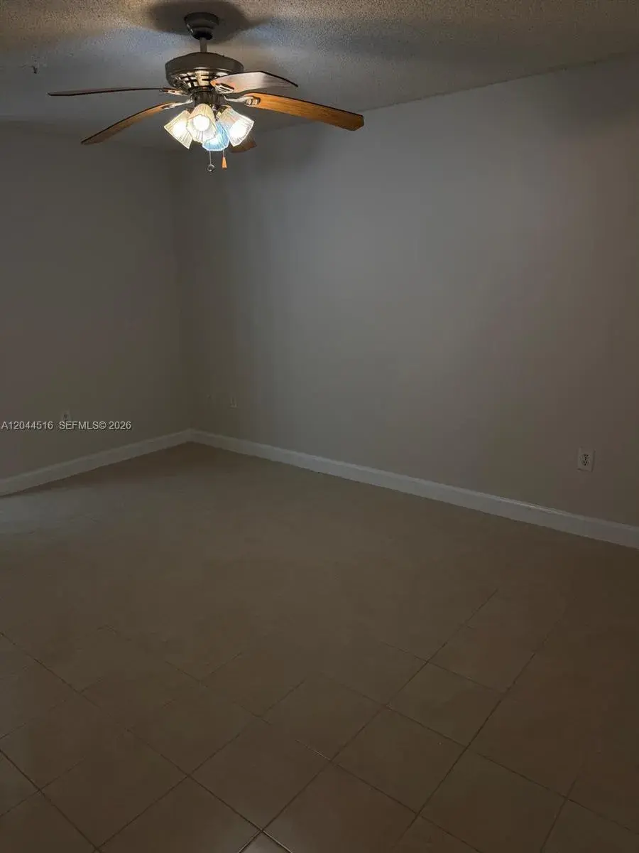 458 NE 210th Circle Ter # 8, Miami FL 33179