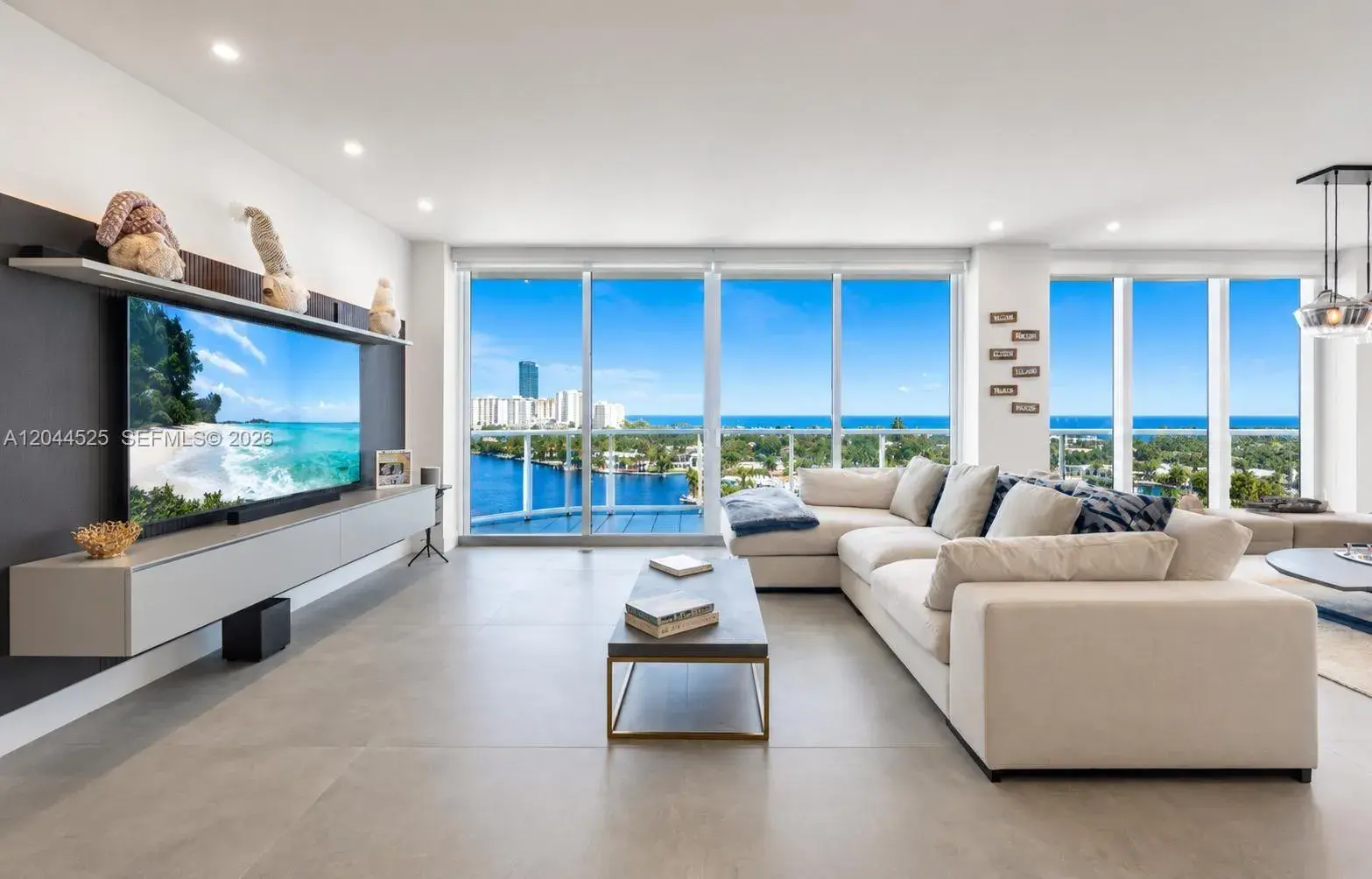 3802 NE 207th St # 1101, Aventura FL 33180