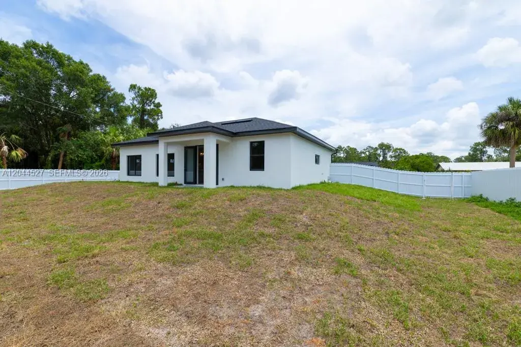 405 ROOSEVELT AVENUE, Other City - In The State Of Florida FL 33936
