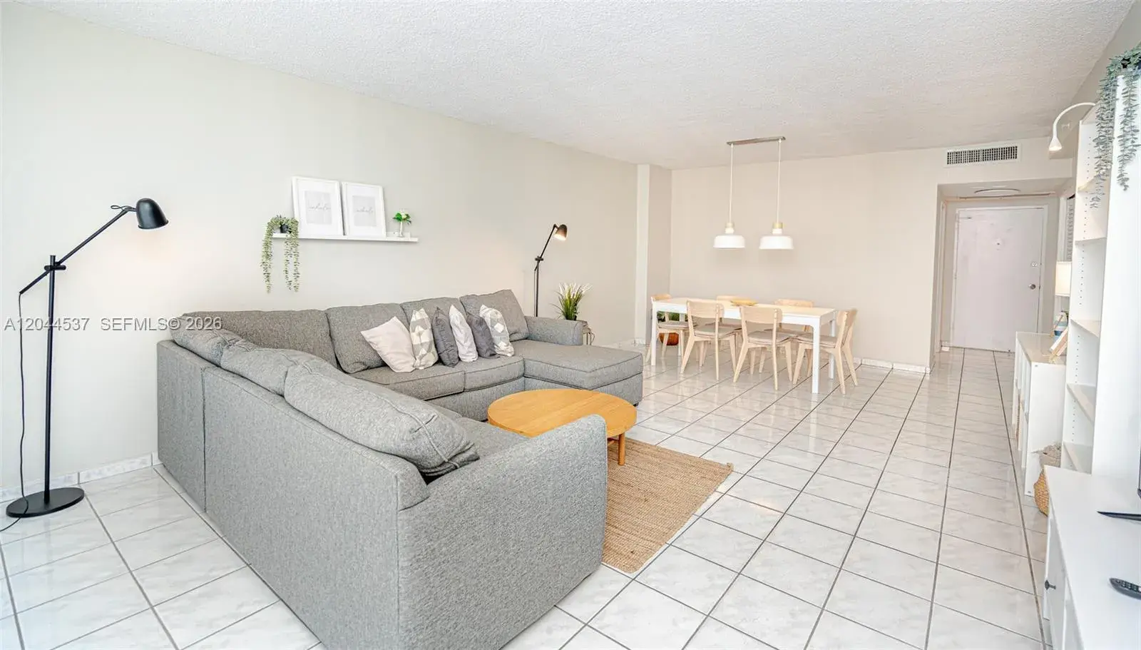 5601 Collins Ave # 1517, Miami Beach FL 33140