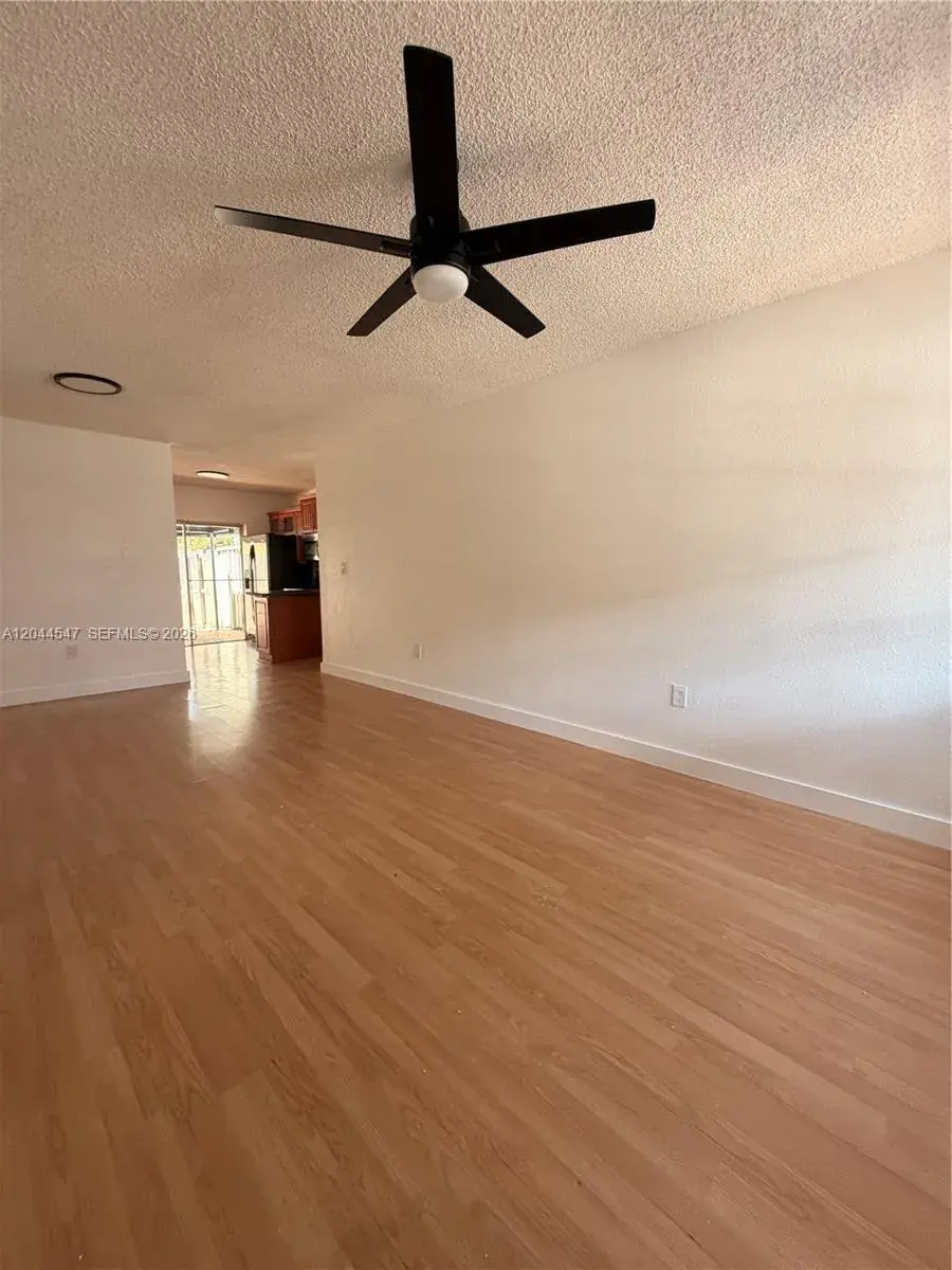 7000 NW 173rd Dr # 1805, Hialeah FL 33015