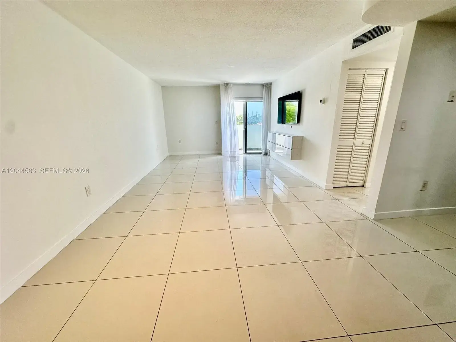 411 SW 37th Ave # 3D, Miami FL 33135