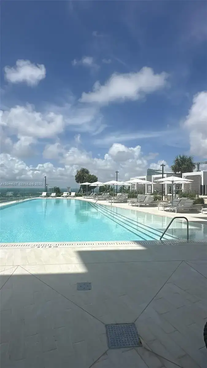 300 Biscayne Blvd Way # 1909, Miami FL 33131 photo 3