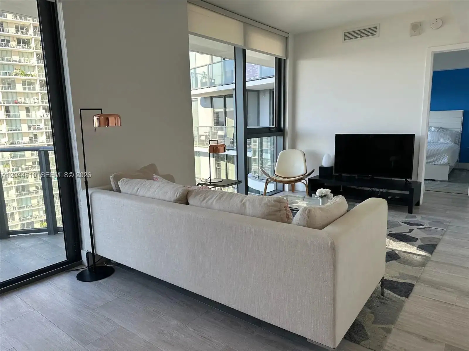 121 NE 34th St # 1915, Miami FL 33137 photo 3