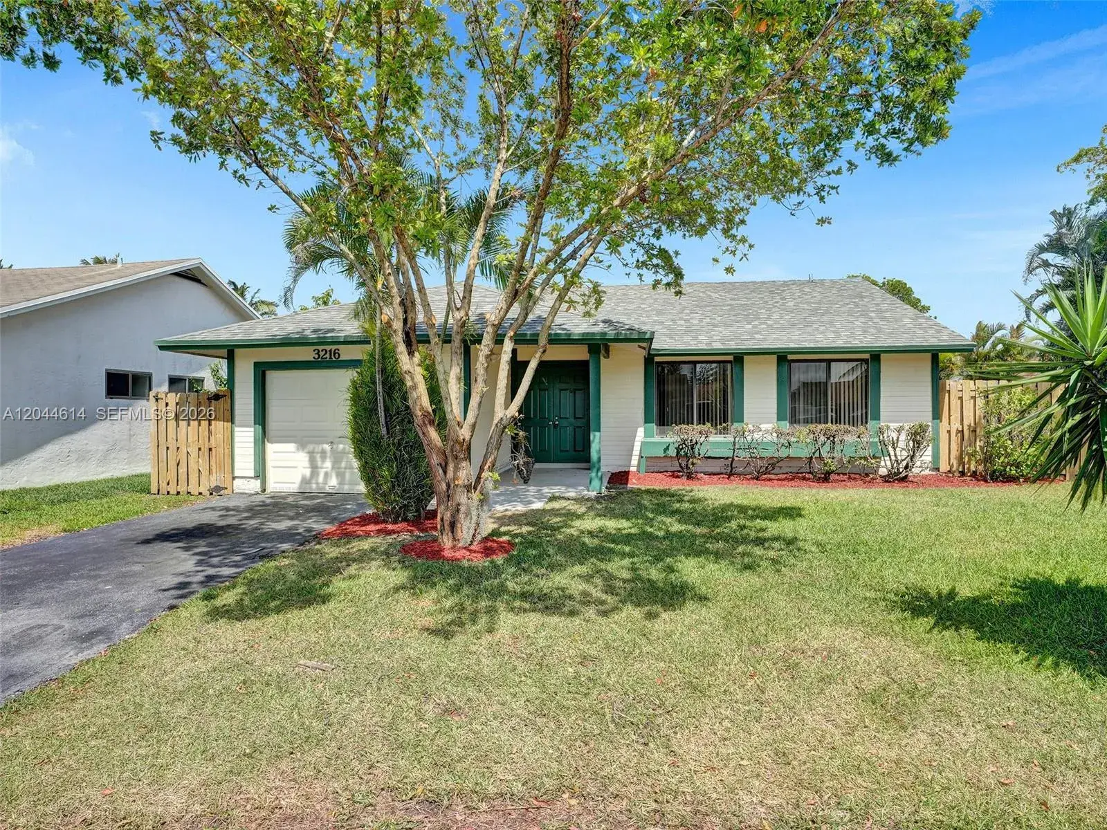 3216 NW 105th Ave, Sunrise FL 33351