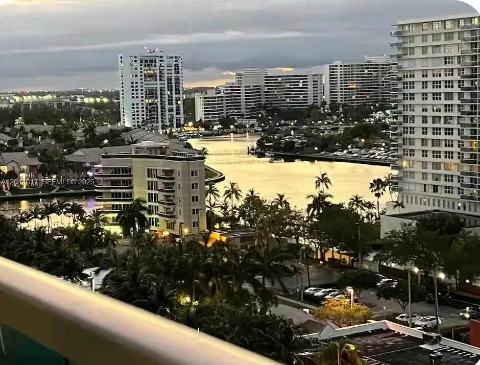 4001 S Ocean Dr # 14H, Hollywood FL 33019 photo 2