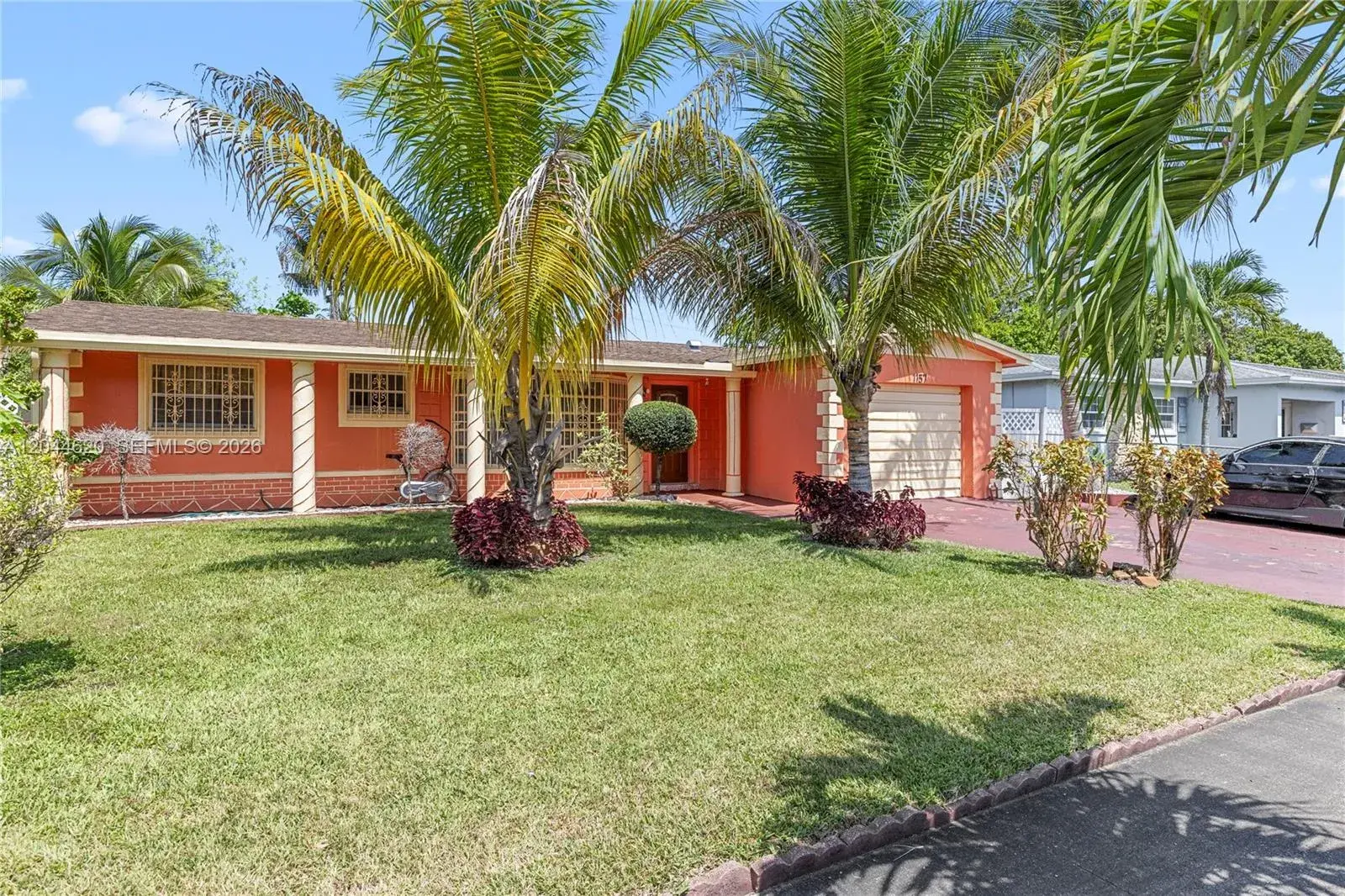1157 NW 45th Ter, Lauderhill FL 33313
