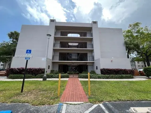 8540 SW 133rd Ave Rd # 123, Miami FL 33183