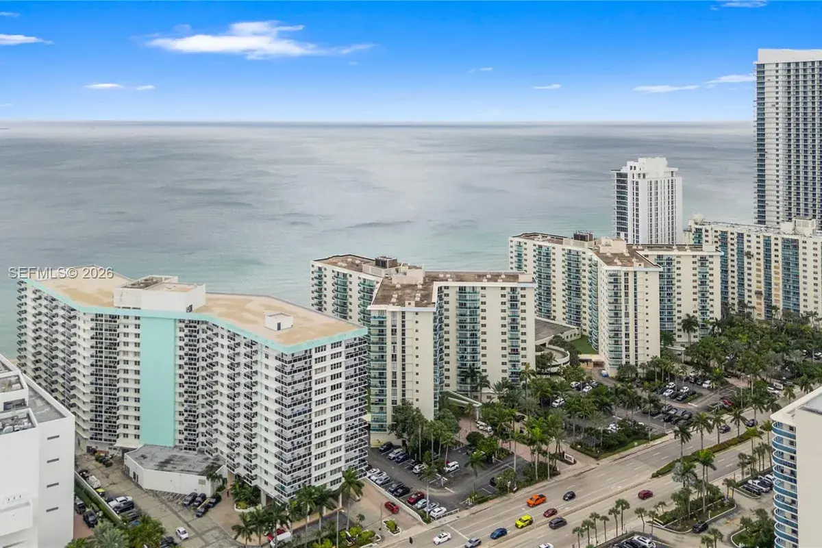 3725 S Ocean Dr # 1117, Hollywood FL 33019