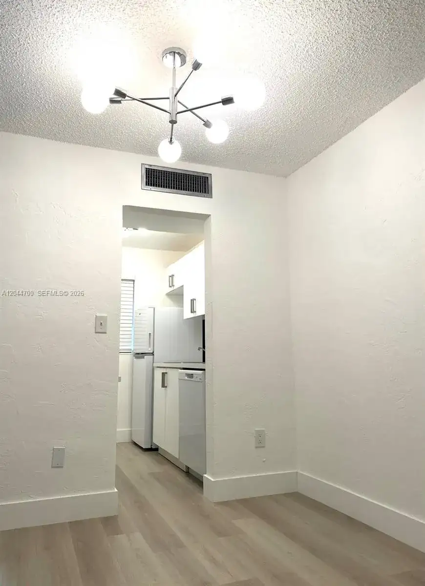 10901 N Kendall Dr # 210, Miami FL 33176 photo 4