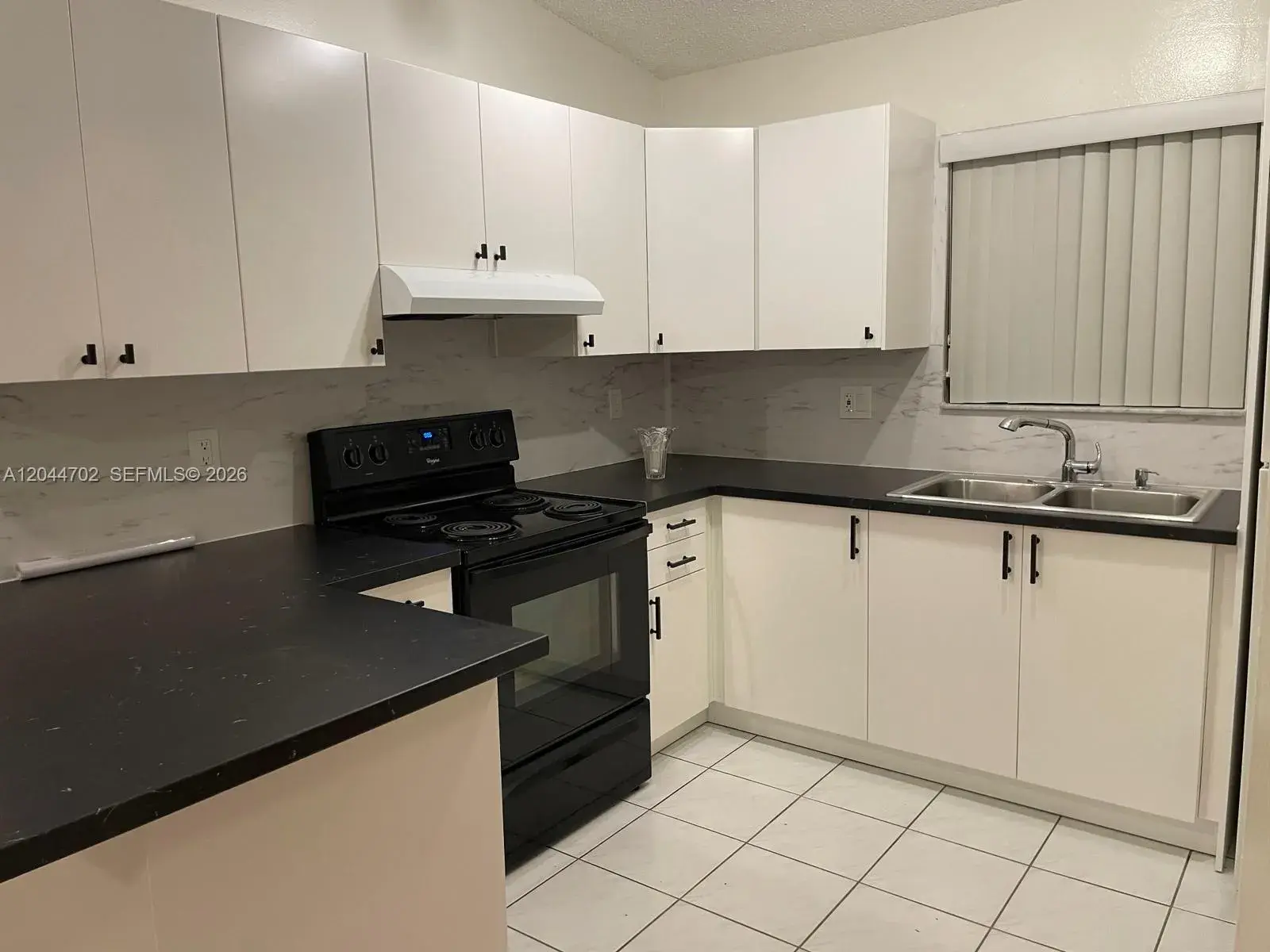 10101 W Okeechobee Rd # 5202, Hialeah Gardens FL 33016