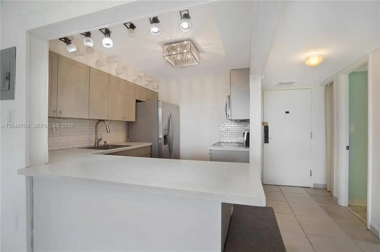 6900 Bay Dr # 3H, Miami Beach FL 33141 photo 4
