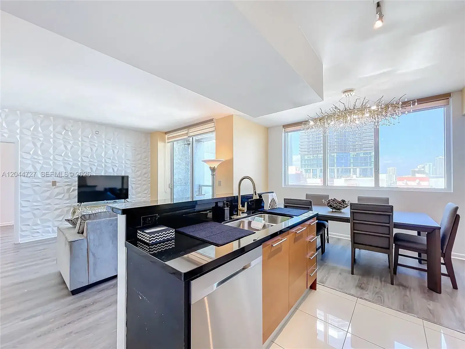 244 Biscayne Blvd # 1108, Miami FL 33132 photo 5