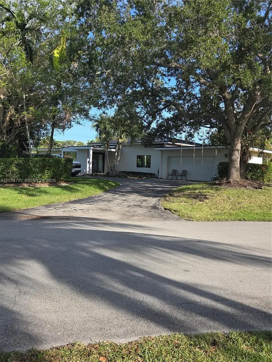 8880 SW 149th St, Palmetto Bay FL 33176