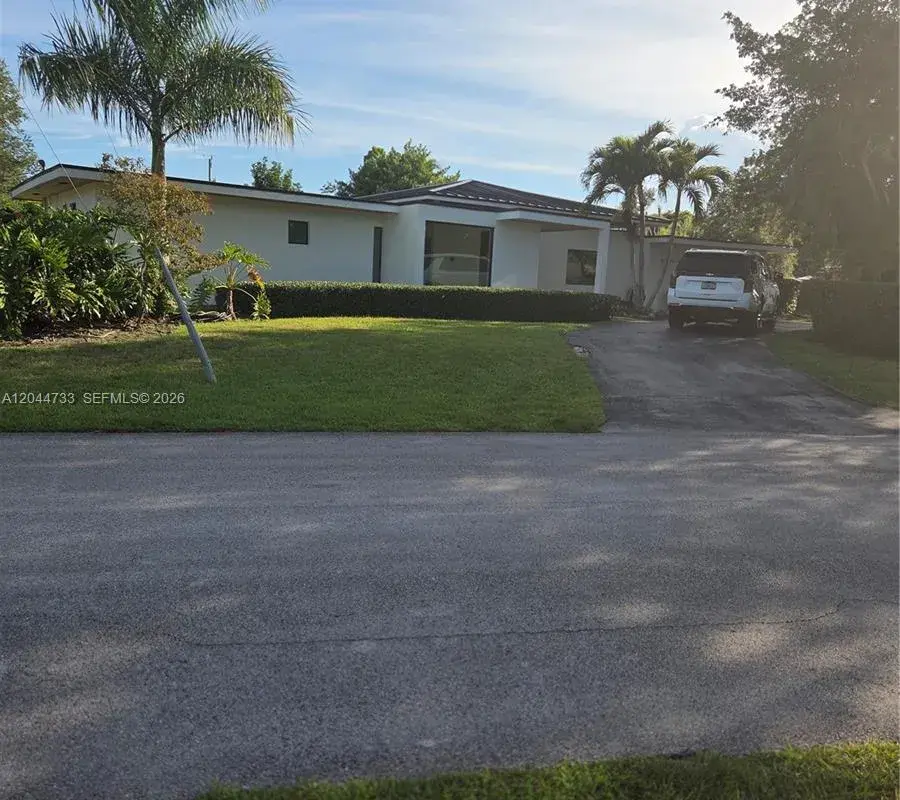 8880 SW 149th St, Palmetto Bay FL 33176