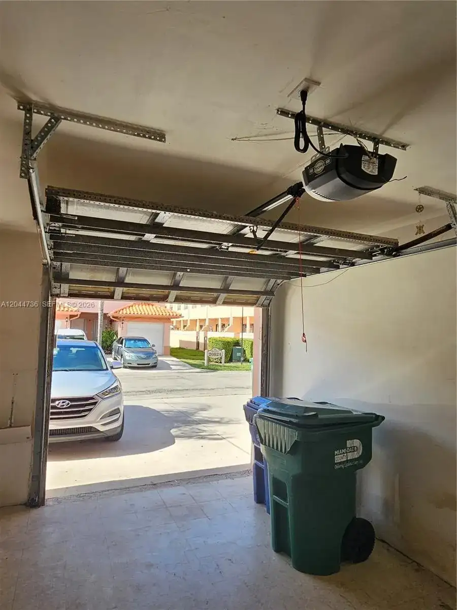 20822 San Simeon Way # 111, Miami FL 33179 photo 4
