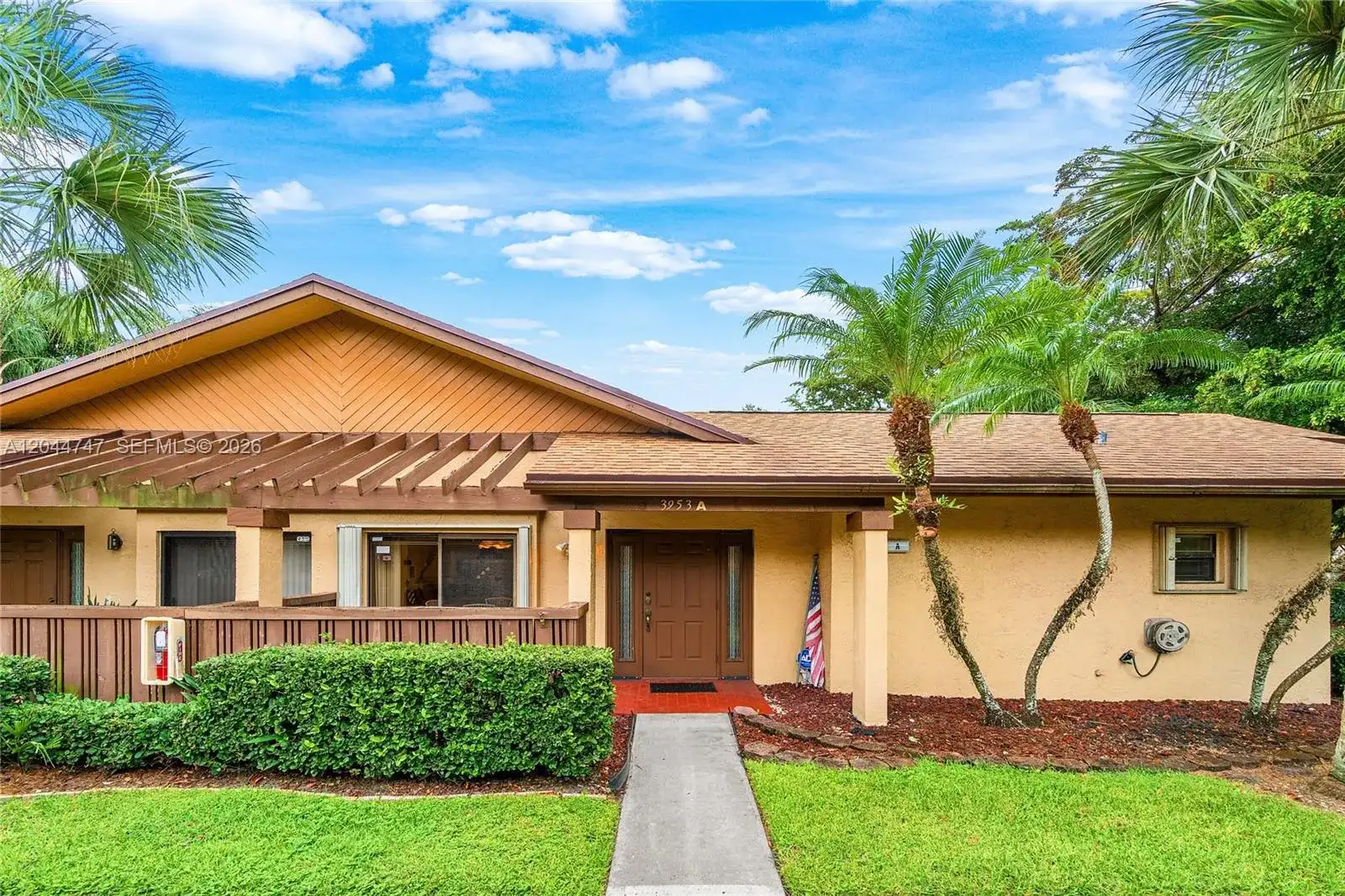 3953 Cocoplum Cir # 3609, Coconut Creek FL 33063