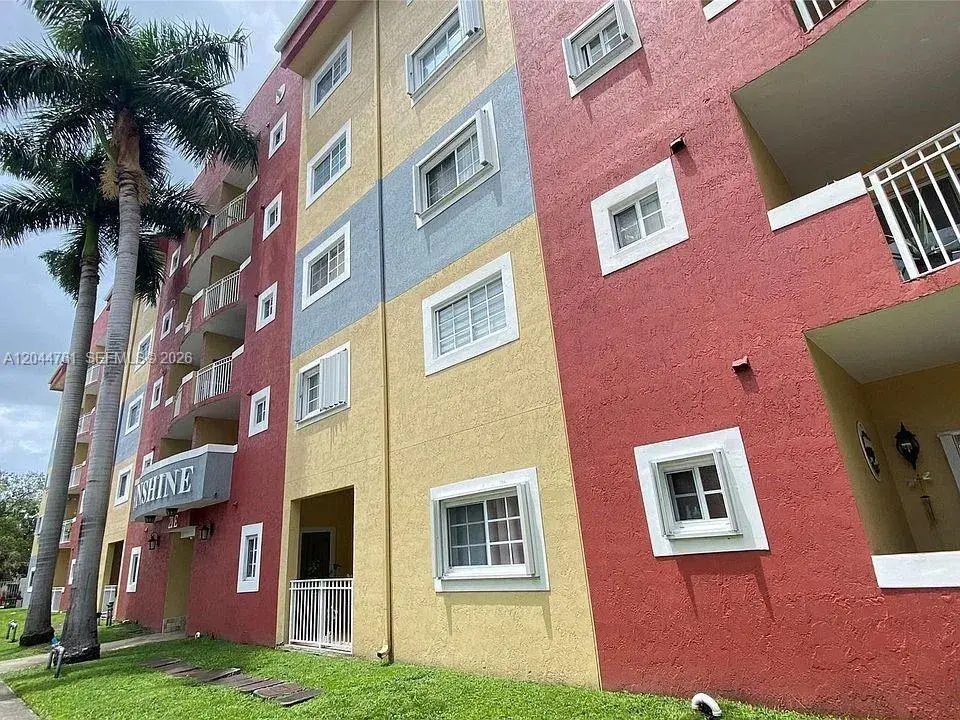 21 E 3rd St # 205, Hialeah FL 33010