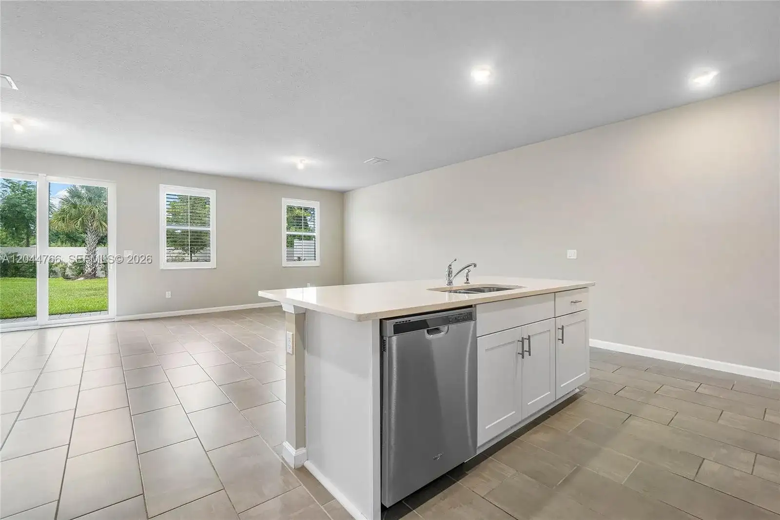 1649 Lindley St # 1649, Mangonia Park FL 33407 photo 4