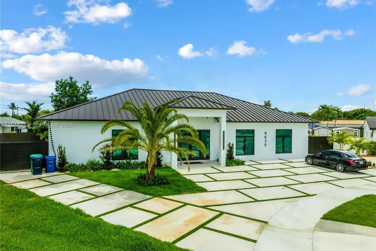 9630 SW 10th Ter, Miami FL 33174