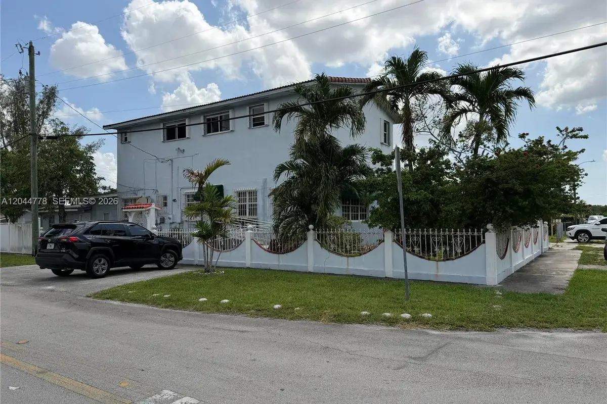 101 E 51st Pl # 0, Hialeah FL 33013
