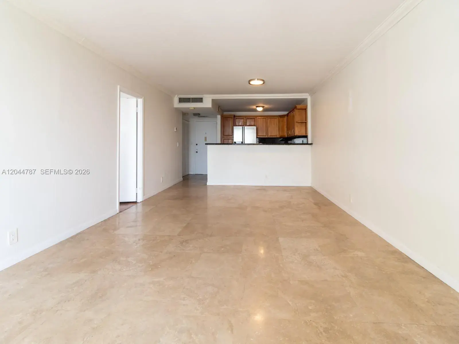 600 Three Islands Blvd # 1218, Hallandale Beach FL 33009
