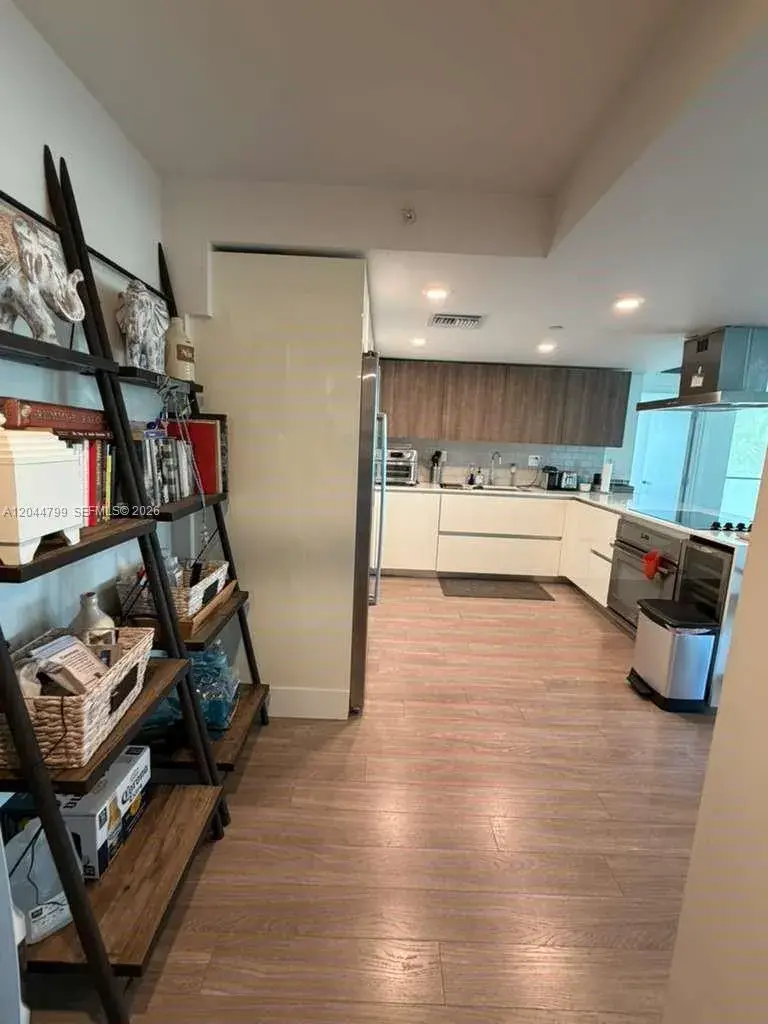 1025 92nd St # 507, Bay Harbor Islands FL 33154