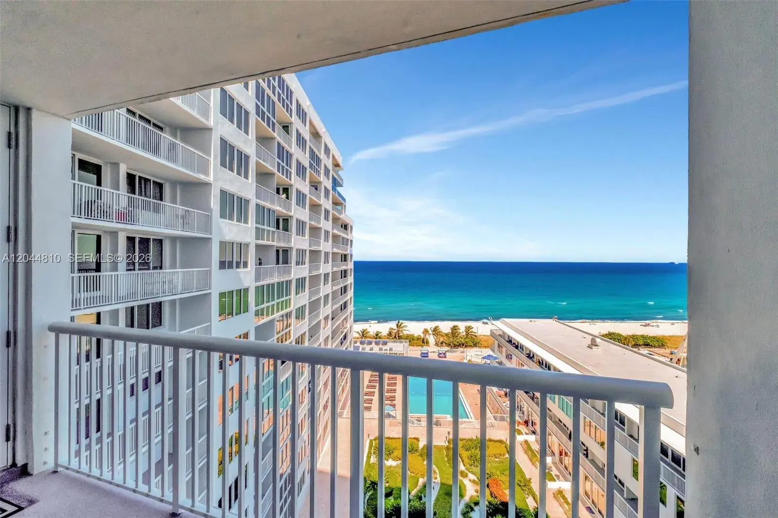 5401 Collins Ave # 928, Miami Beach FL 33140