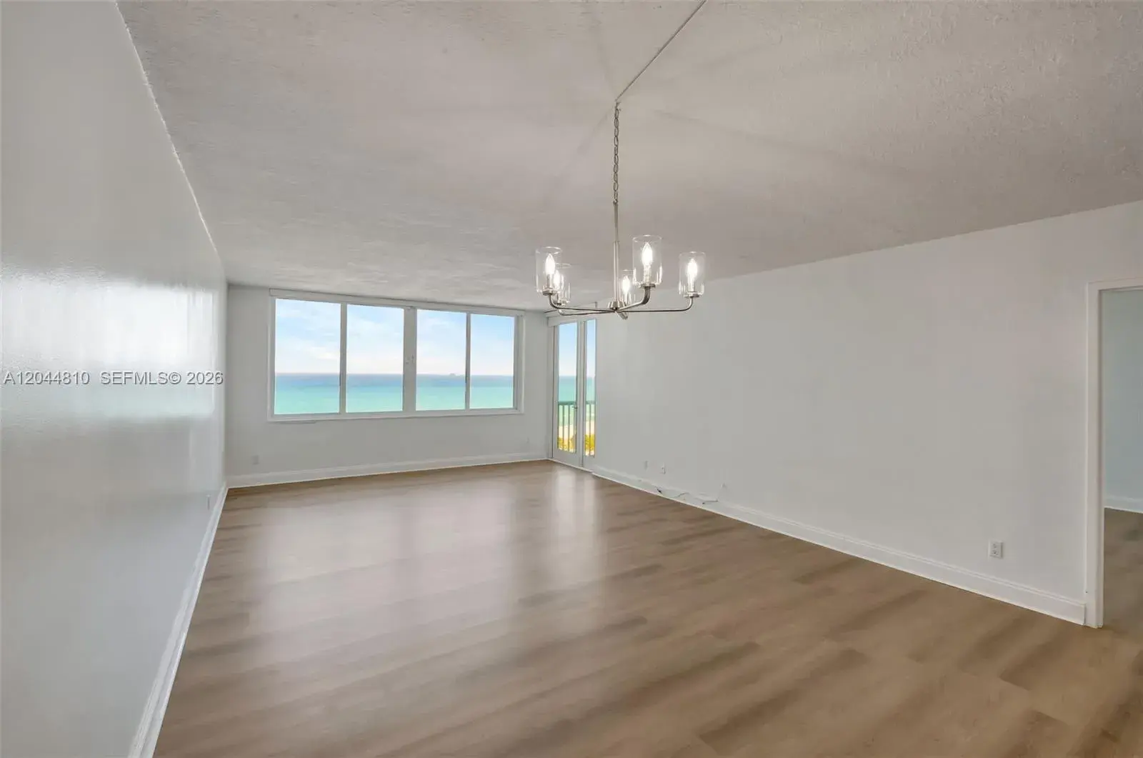 5401 Collins Ave # 928, Miami Beach FL 33140
