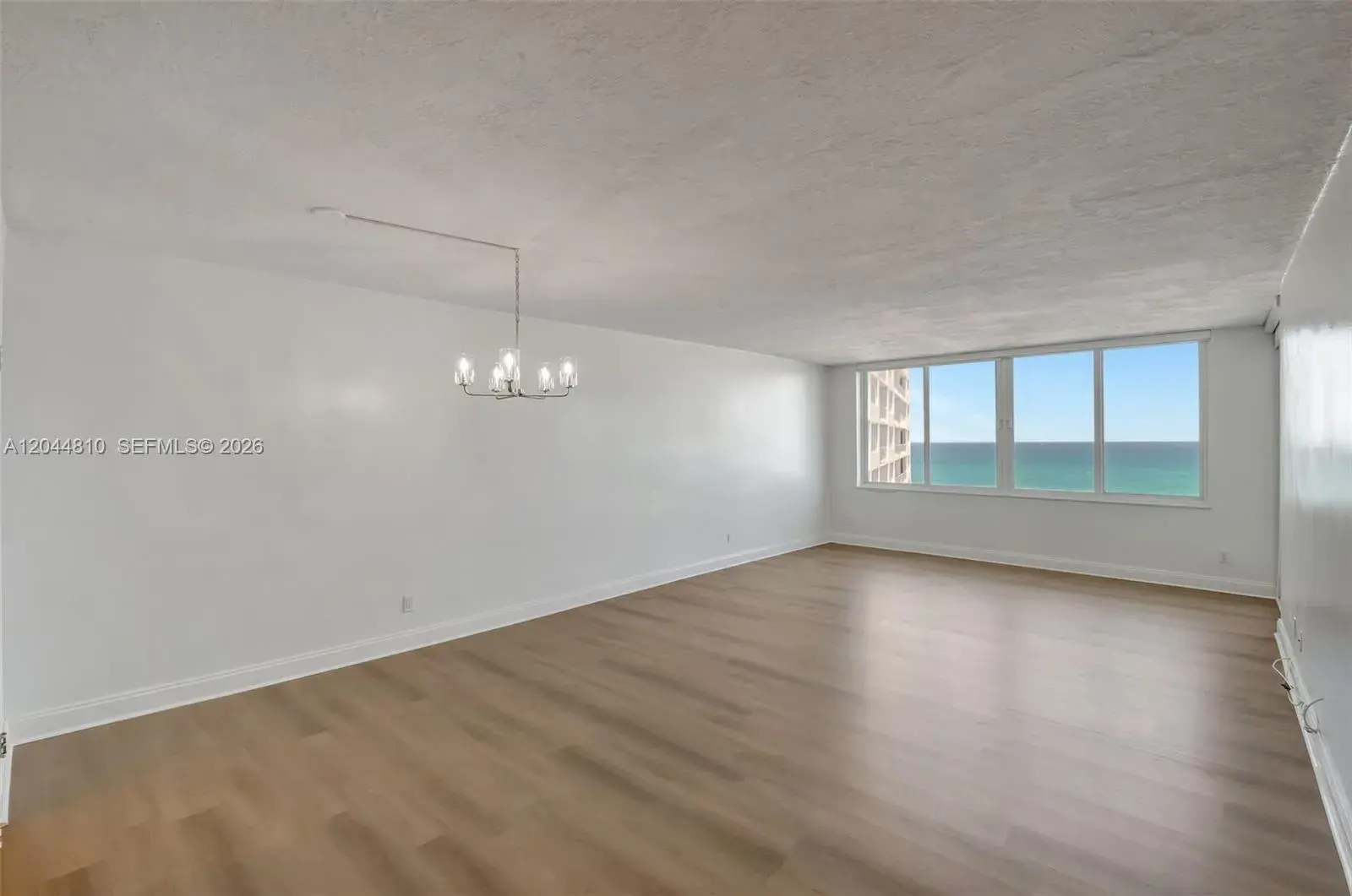 5401 Collins Ave # 928, Miami Beach FL 33140