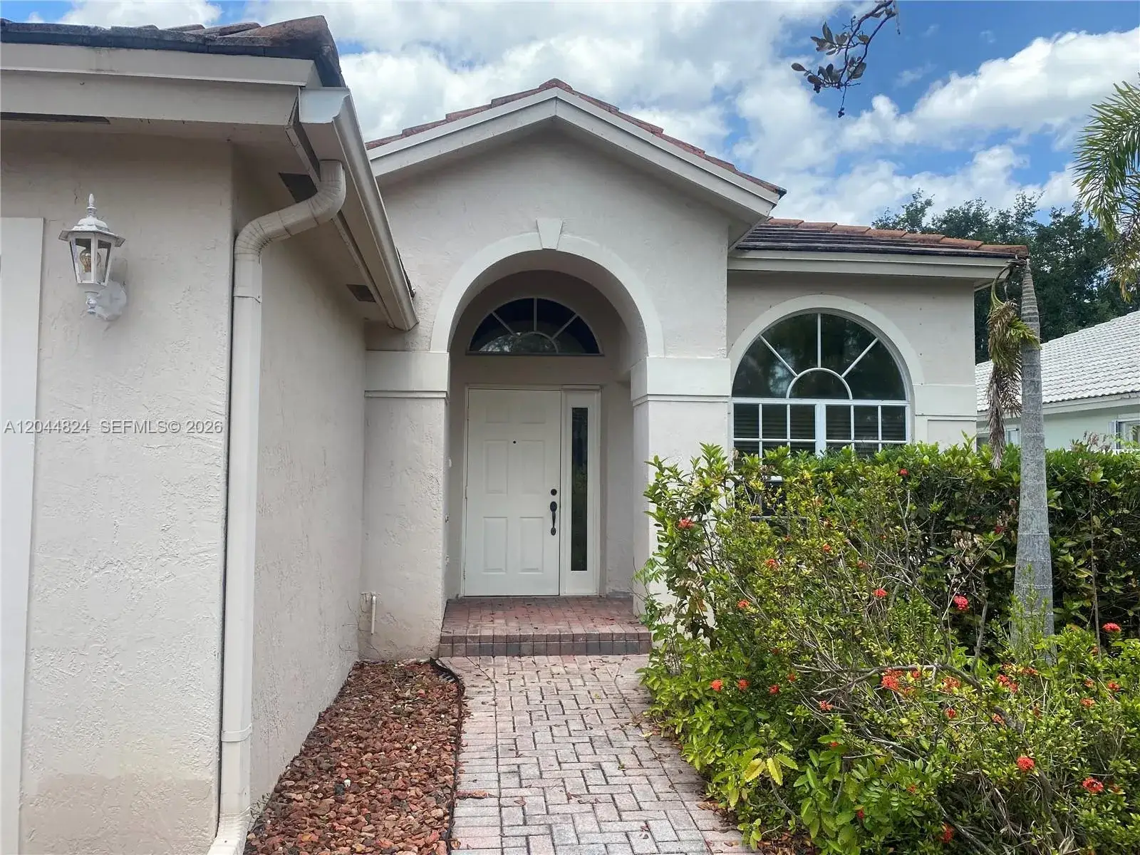 1315 NW 143rd Ave # 1315, Pembroke Pines FL 33028