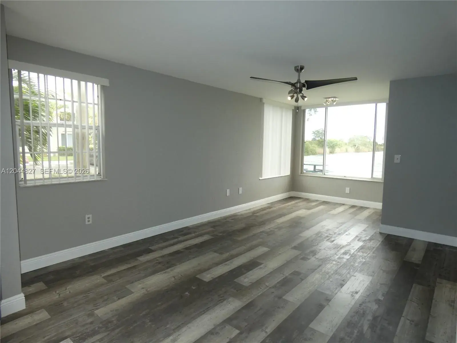 2831 N Oakland Forest Dr # 101, Oakland Park FL 33309
