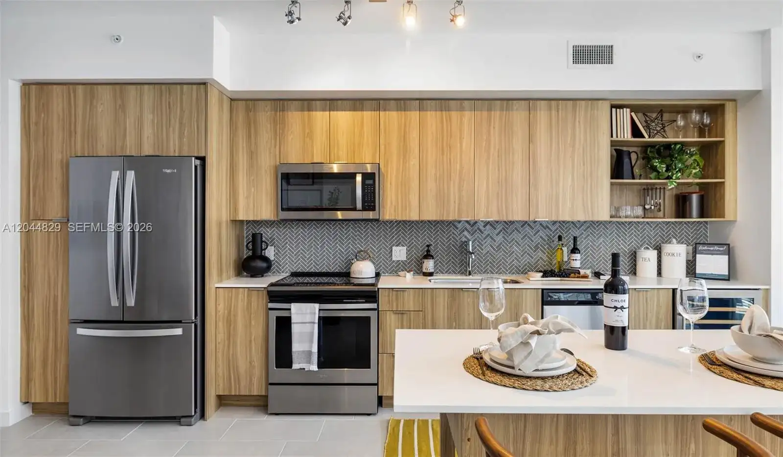 2150 N Bayshore Dr # 1602, Miami FL 33137 photo 3