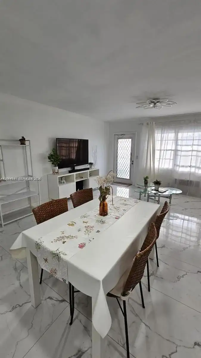 340 S Oakridge S # 340, Deerfield Beach FL 33442 photo 3