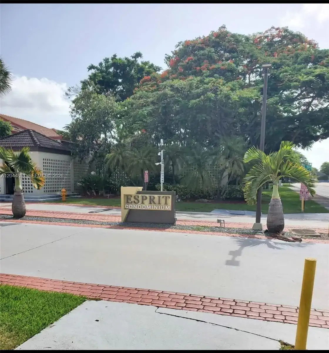 9791 SW 138th Ave, Miami FL 33186 photo 2