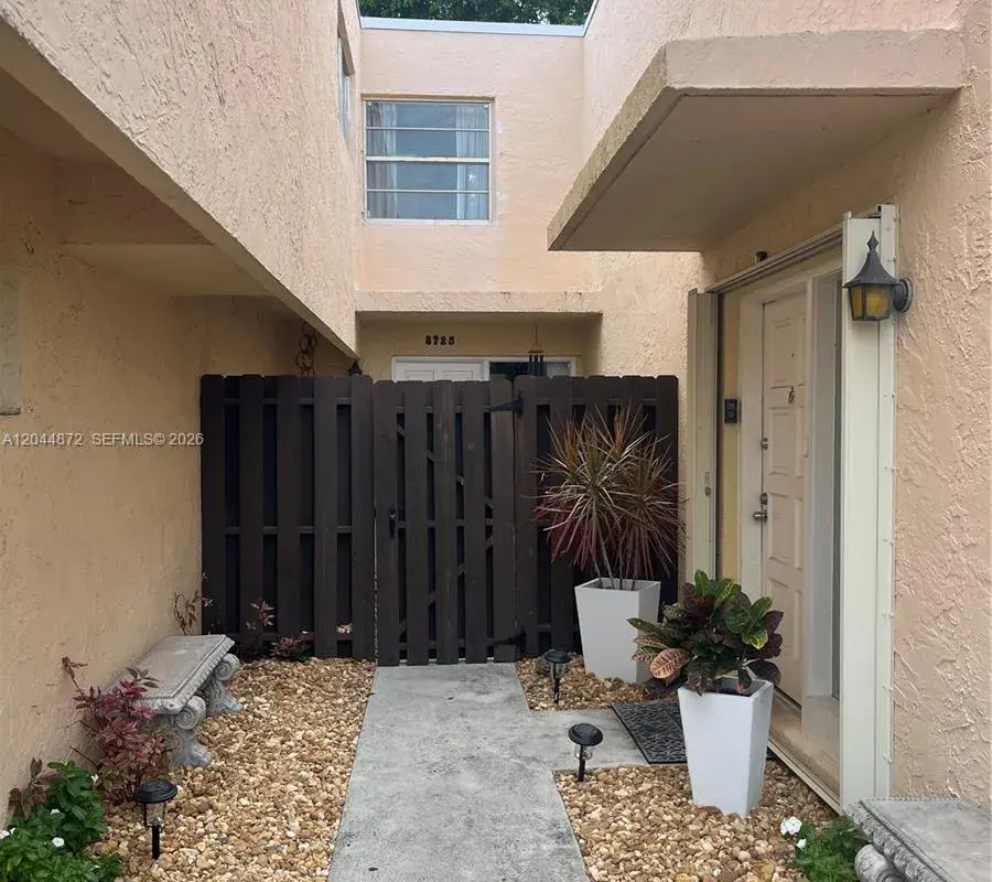 8925 NE 4 AVENUE RD # 8925, Miami Shores FL 33138
