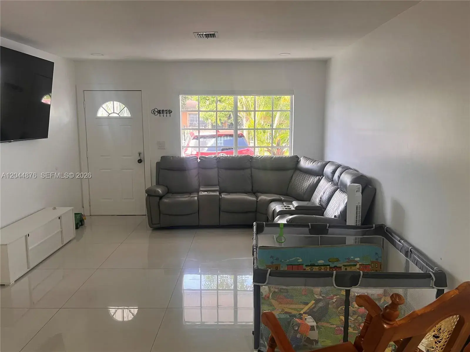 1195 NW 130th St, North Miami FL 33168