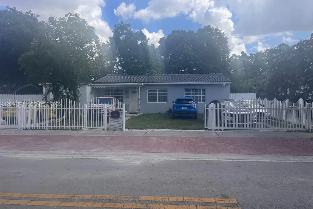 1195 NW 130th St, North Miami FL 33168