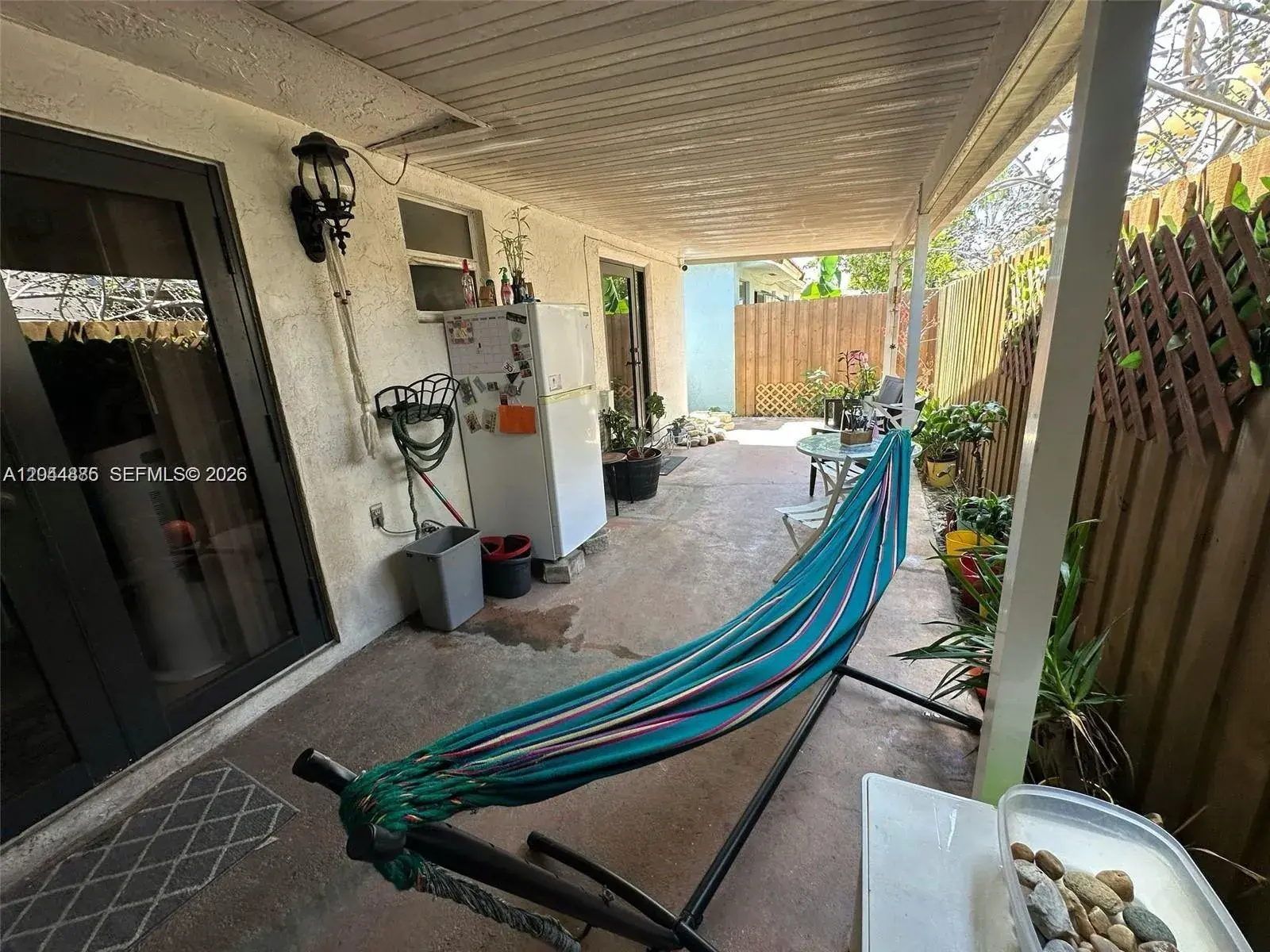11537 SW 6th St, Sweetwater FL 33174