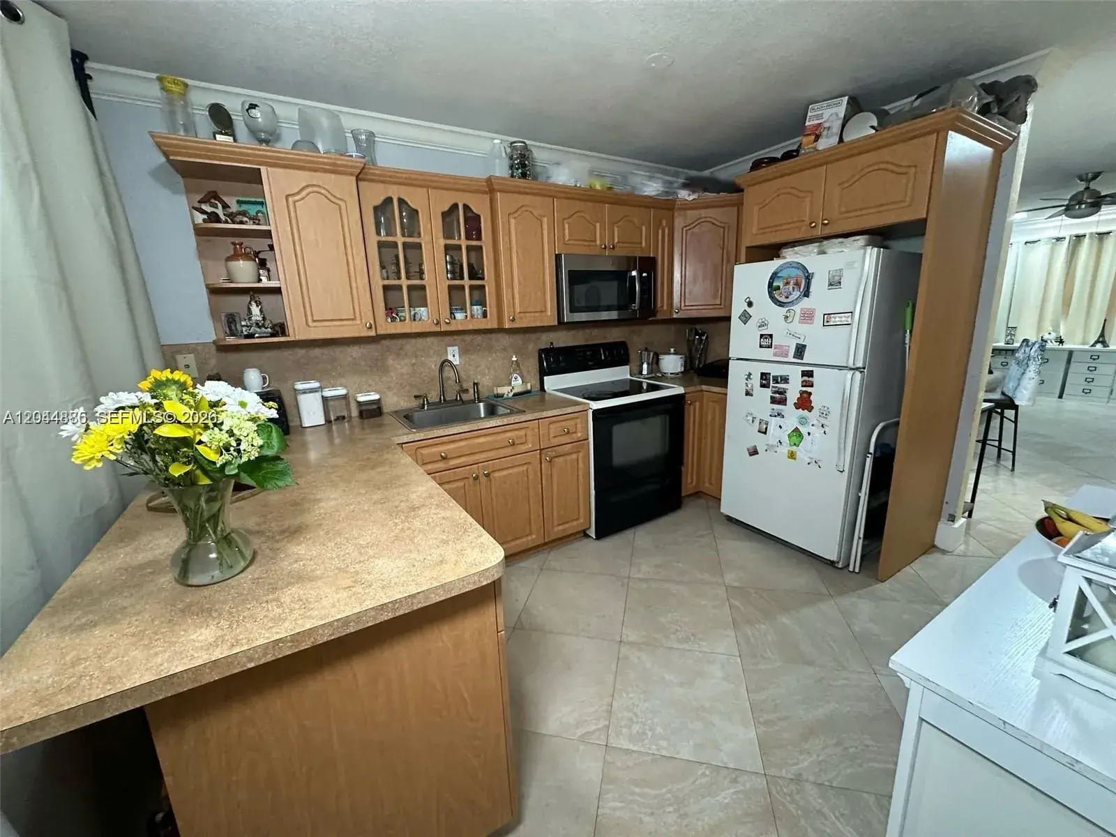 11537 SW 6th St, Sweetwater FL 33174