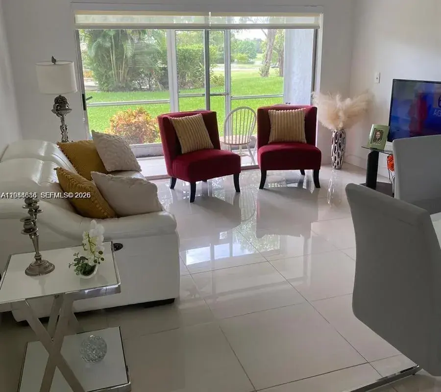 8838 W Mcnab Rd # 104, Tamarac FL 33321