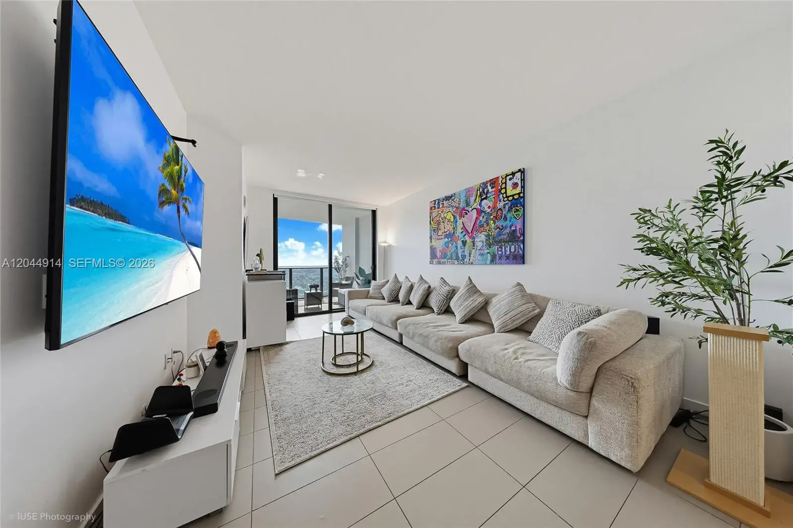1600 NE 1st Ave # 2814, Miami FL 33132