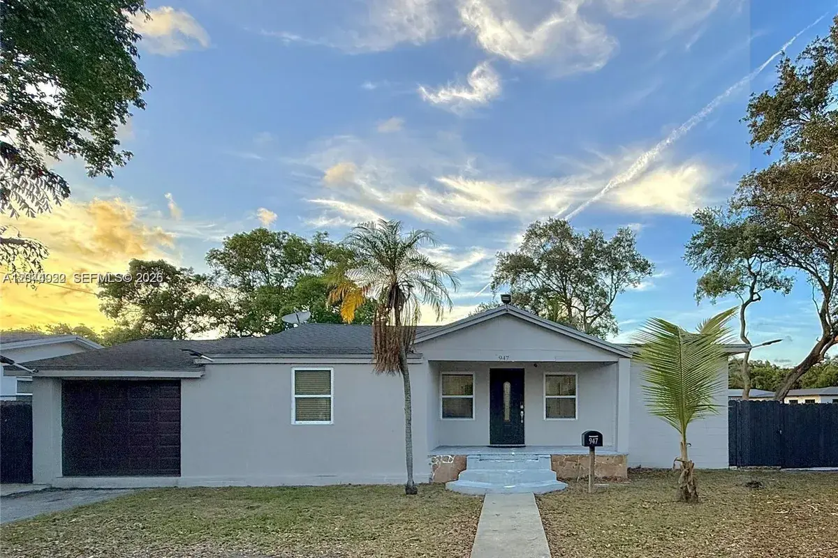 947 NE 149th St, Miami FL 33161