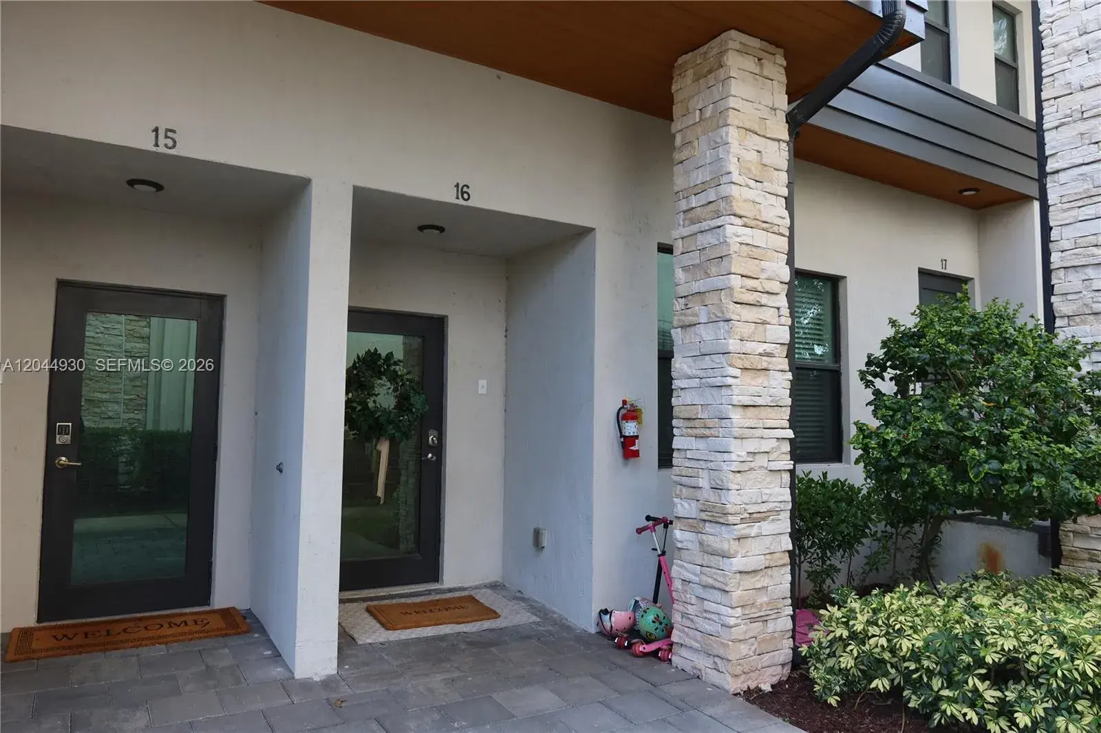 10467 NW 82nd St # 16, Doral FL 33178