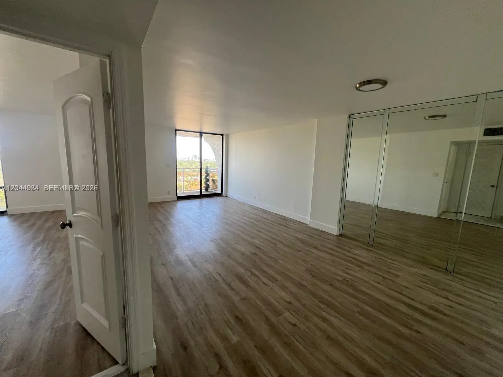 1600 S Ocean Dr # 18C, Hollywood FL 33019