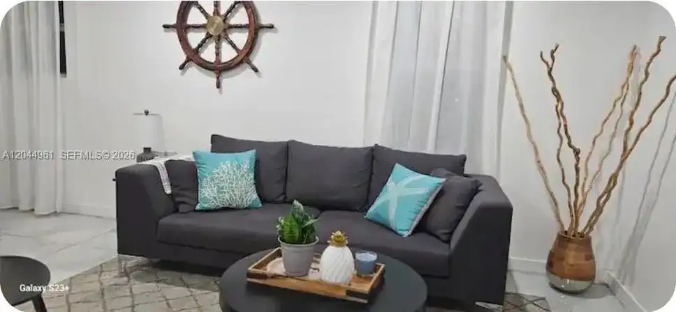 144 NW 7th Ave # 1, Dania Beach FL 33004