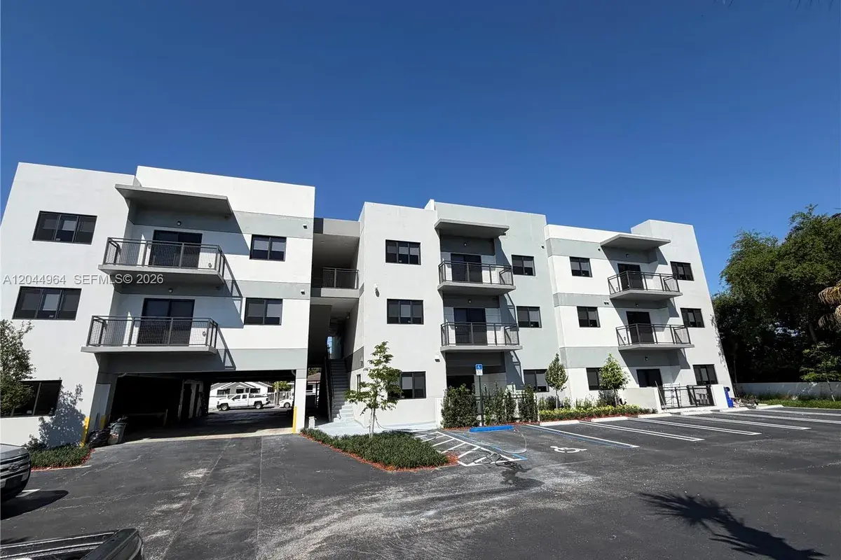 2641 NW 24th Ct # 102, Miami FL 33142